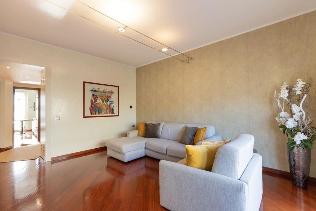 Apartment Wonderful 2bedroom Flat Solari 7th F - Mirable Pm *